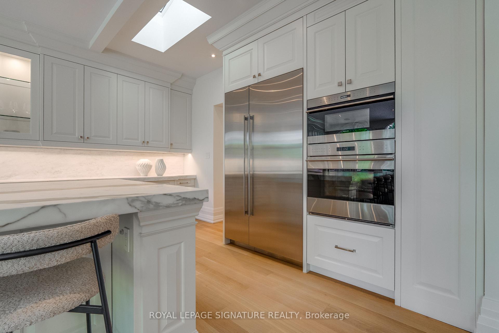 27 Teddington Park, Toronto C04